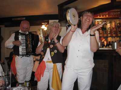 Music session Chandos Arms, Oakley
